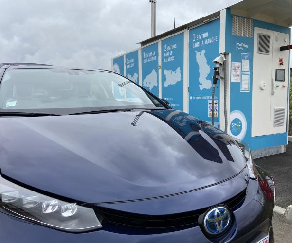 Toyota MIRAI à Douains